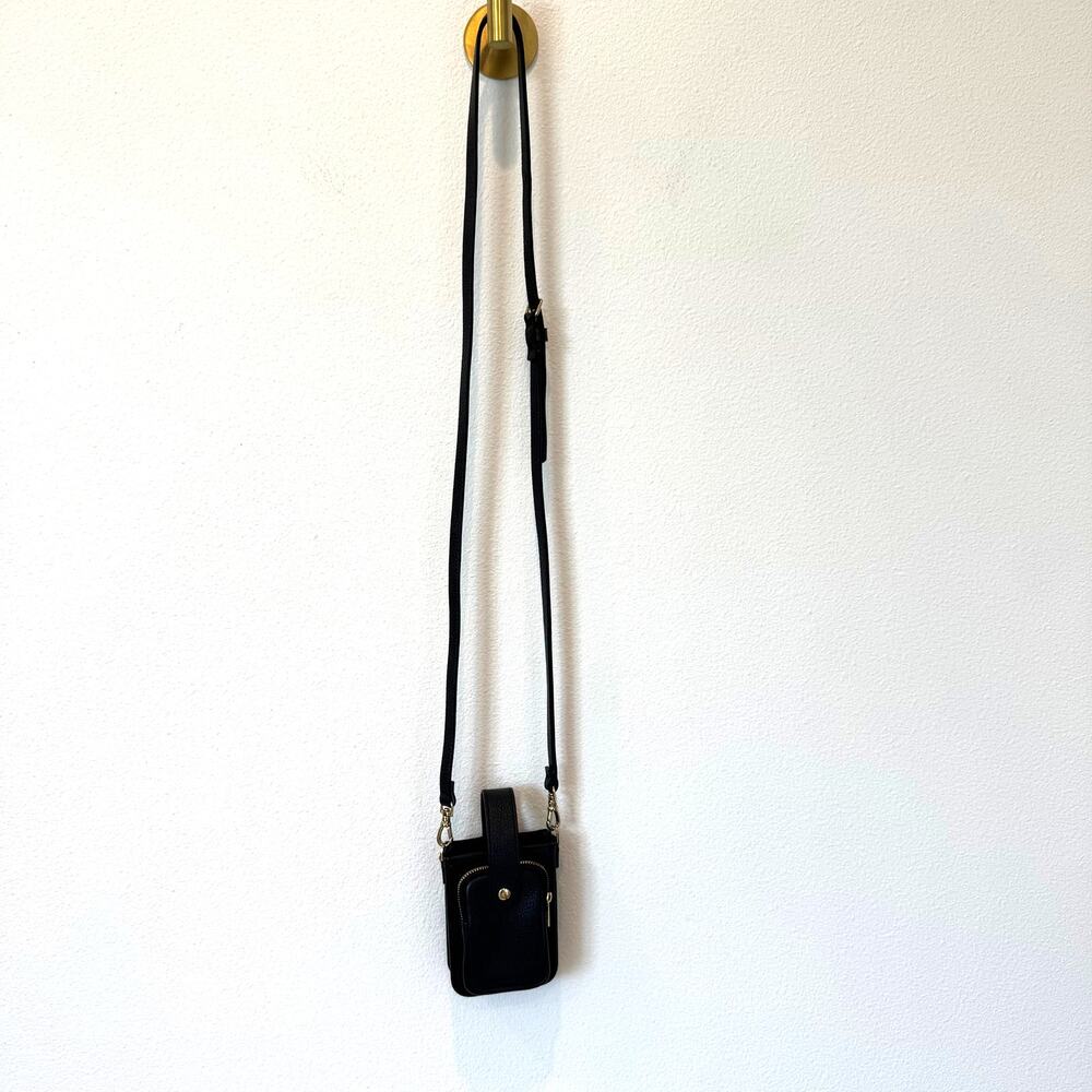 Bandolier Hailey Holster Leather Crossbody Phone Bag – Black & Gold - Picture 8 of 9